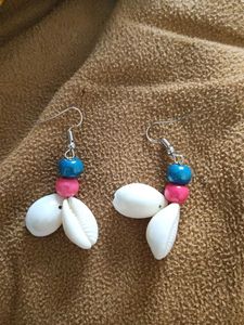 Cowrie Shell Earings