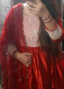 handmade Red gawen without duptta