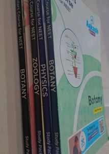 Scholars NEET Course Books