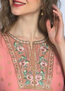 Elegant Pink Embroidered Kurta