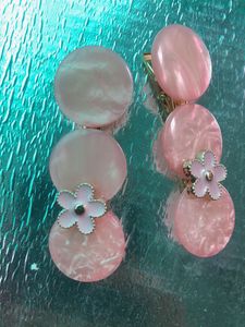 Beautiful Flowers Hair Clips