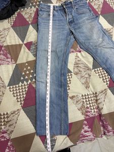 Straight fit washed blue jeans