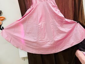 A Stunnig Pink Gown💗