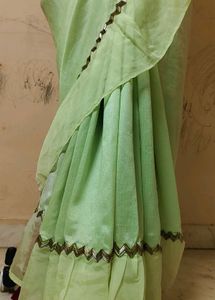 no any flaws 😜 designer beautiful saree 😍