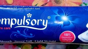 XL Sanitary Pads 10pkt