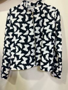 Butterfly Print Long Sleeve Blazer