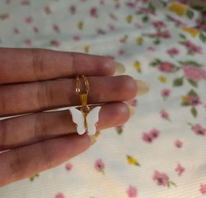 White Butterfly Pendant - Never Used