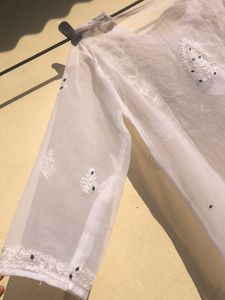 White Embroidered Kurta