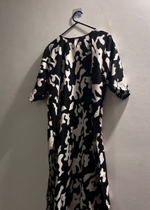 Abstract Print Black &amp; White Dress