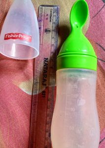 Fisher-Price Squeezy Silicone Food Feeder