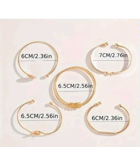 Gold Bangles Set
