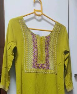 Elegant Olive Green Kurta