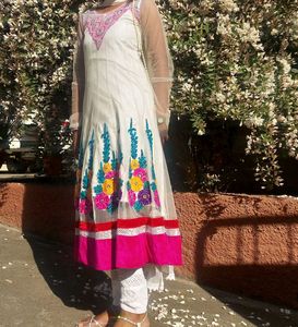 Embroidered Kurta Set