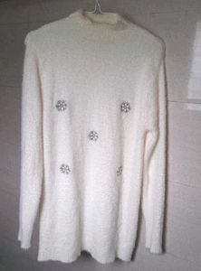 White Fuzzy Sweater 🤍