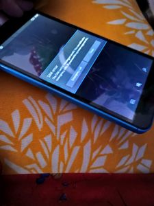 4 Mobiles