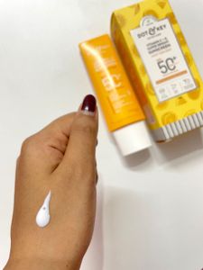 Dot &amp; Key Vitamin C Sunscreen 🧴