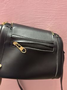 Sling Bag