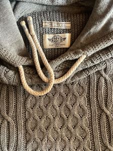 ROADSTER Men Grey Self-Design Hooded sweater