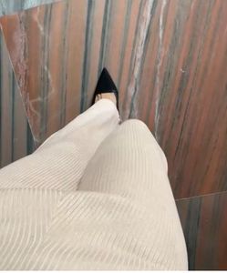 Nude Pant