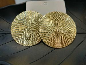 anti tarnish water proof earing