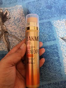Lakme 9 To 5 Sun Expert