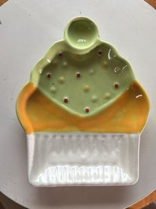 serving Snacks Plates