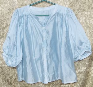 Get 4 stylish tops for just ₹350