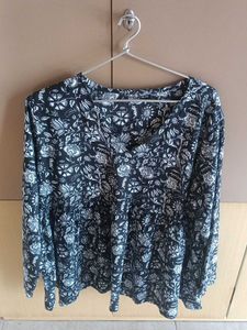 Floral Print Black Top