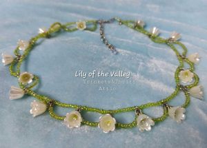 Handmade Lily Flower Green Beaded Lace Necklace