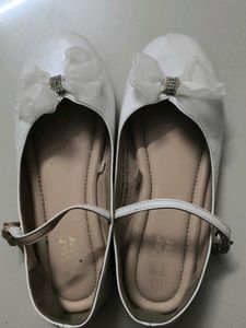 White Girls Kids Ballet