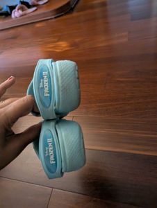 Frozen Clogs
