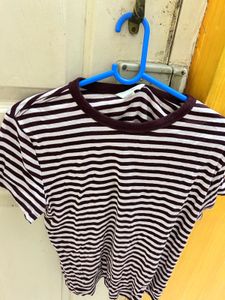 Beautiful Maroon Strip Textured T-shirt
