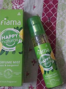 Fiama Happy Naturals Perfume Mist