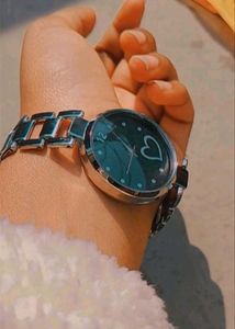 Women Stylish Watch Black And White