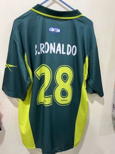 C.RONALDO 28 SPORTING CP RARE FOOTBALL JERSEY