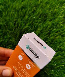 The Derma Co. Spf 60 PA++++ Sunscreen Stick