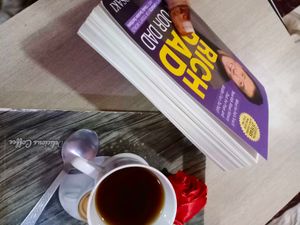 Rich Dad Poor D@d - Life-Changing Money Lessons