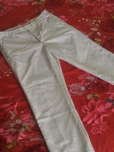White Crop Pants