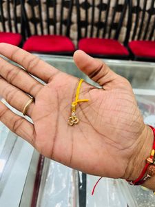 pure gold 20 carat om pendent
