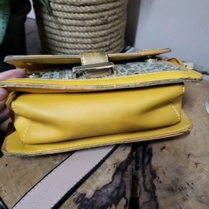 Tweed Sling Bag (Wide Strap)