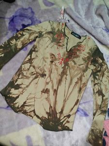Printed Long Sleeve Top