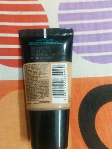 Maybelline Foundation And My Glamm Lipsticks