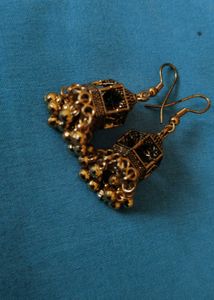 Jhumka Pairings
