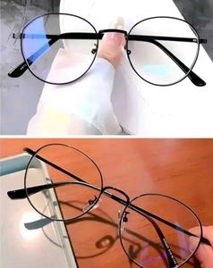 Stylish Glasses Without Power
