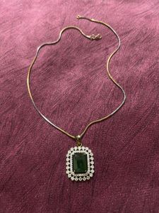 Emerald Green Necklace &amp; Earrings Set