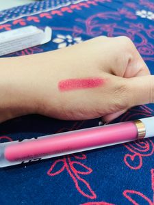 MyGlamm Matte Lipstick