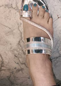 New Sandal