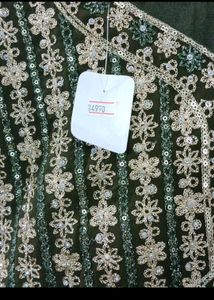 FIXED PRICE!!!WEDDING GOWN WITH DUPATTA