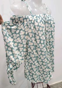Daisy Printed Top