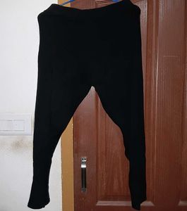Black Leggings - Size Medium